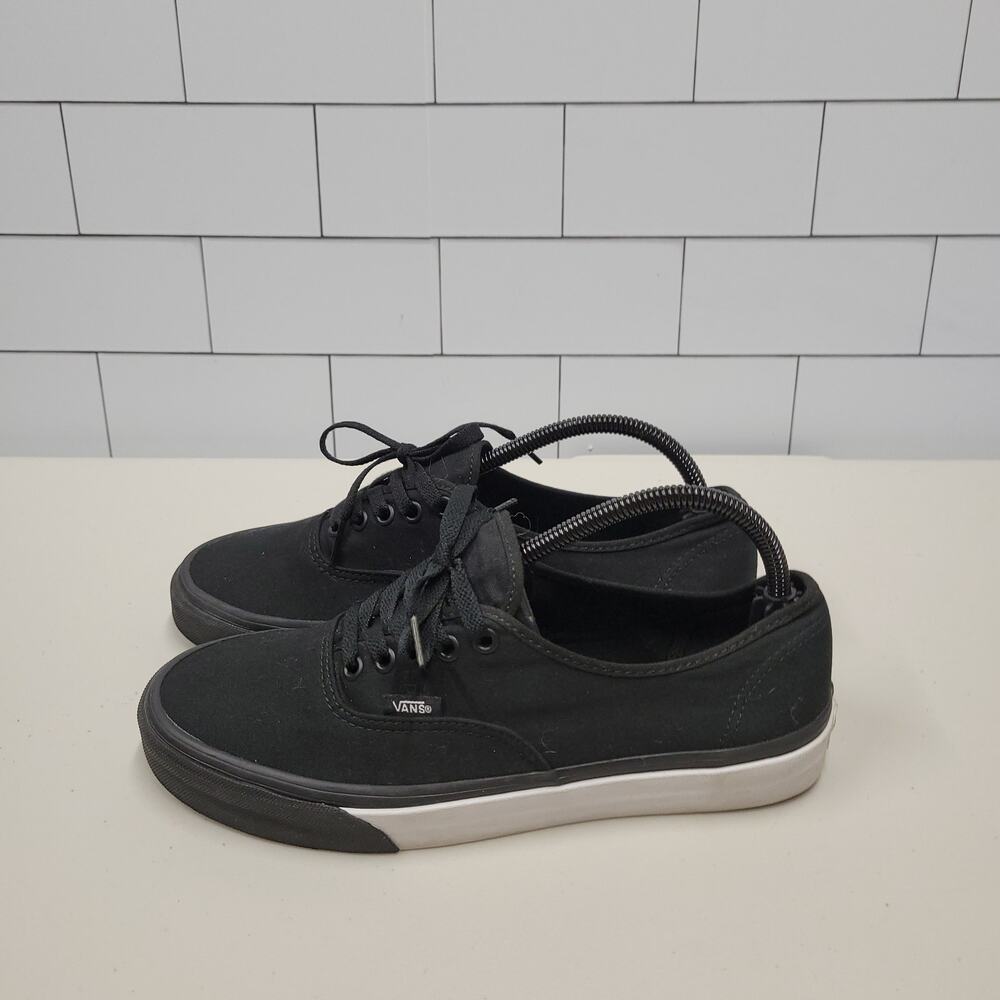 Vans Authentic Black Canvas Sneakers Men’s 9 Women’s 10.5 Low Top Shoes